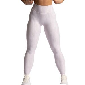 P'tula Lavender/White "Peak" High-Waisted Leggings L